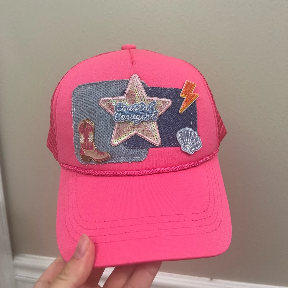 handmade rare trucker hat! ⚡️⚡️